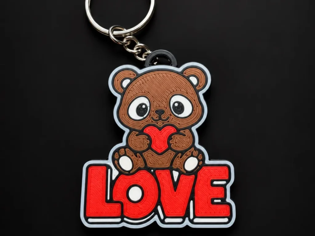 ميدالية مفاتيح دب Love مع قلب